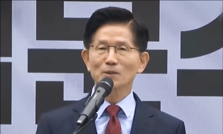 대선 판세 요동 속 좁혀지는 이재명과 김문수의 격차