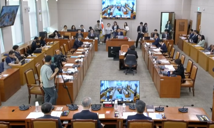 배임죄 폐지 공식화… ‘기업활동 자유’ vs ‘권력형 비리 면책’ 논란 확산